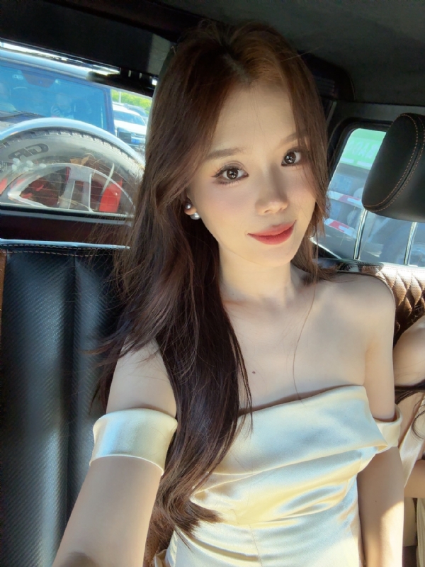 林林的第一张照片--石家庄相亲服务中心