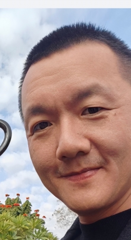 liang的第二张照片--石家庄相亲服务中心