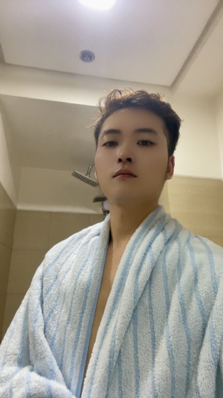 凡尘的第一张照片--石家庄相亲服务中心