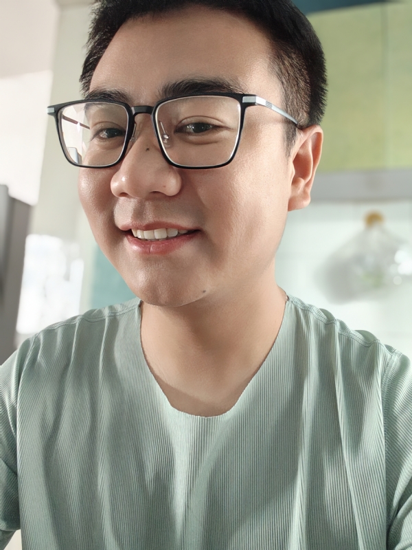 田田向上的第一张照片--石家庄相亲服务中心