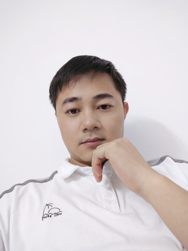 啊良的第一张照片--石家庄相亲服务中心