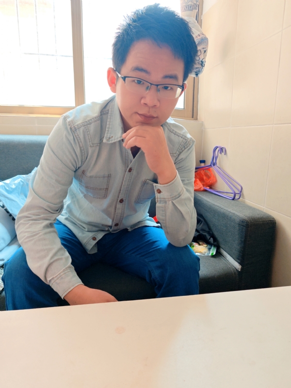 红尘一粟的第一张照片--石家庄相亲服务中心