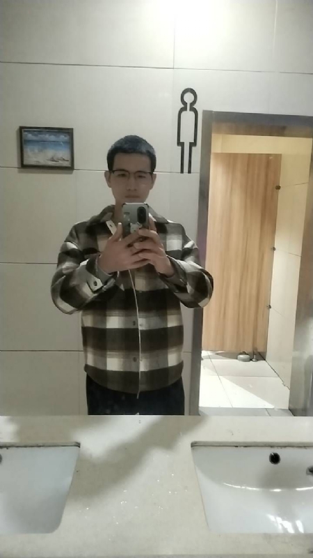 随缘的第一张照片--石家庄相亲服务中心