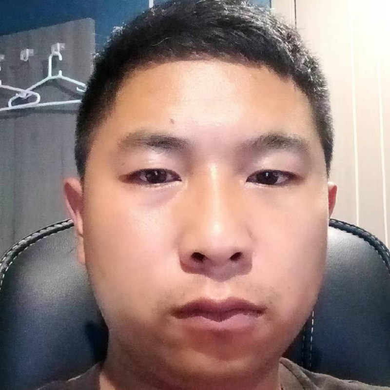 孤独的人的第一张照片--石家庄相亲服务中心