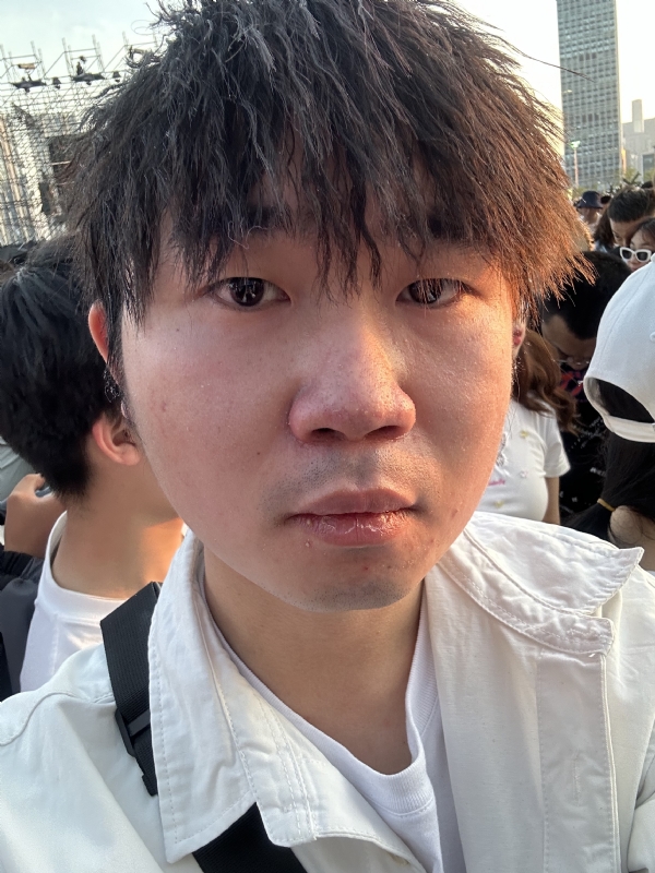 会修电脑的小杨的第一张照片--石家庄相亲服务中心