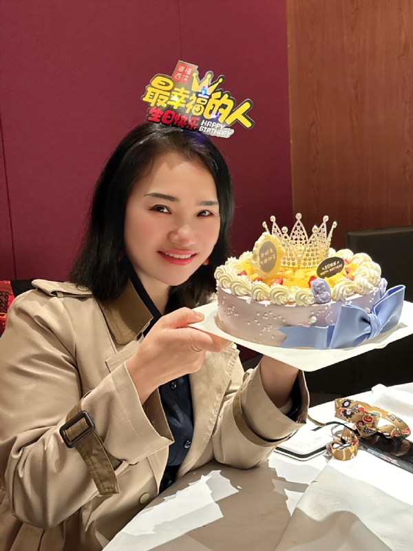 Apple的第一张照片--石家庄相亲服务中心