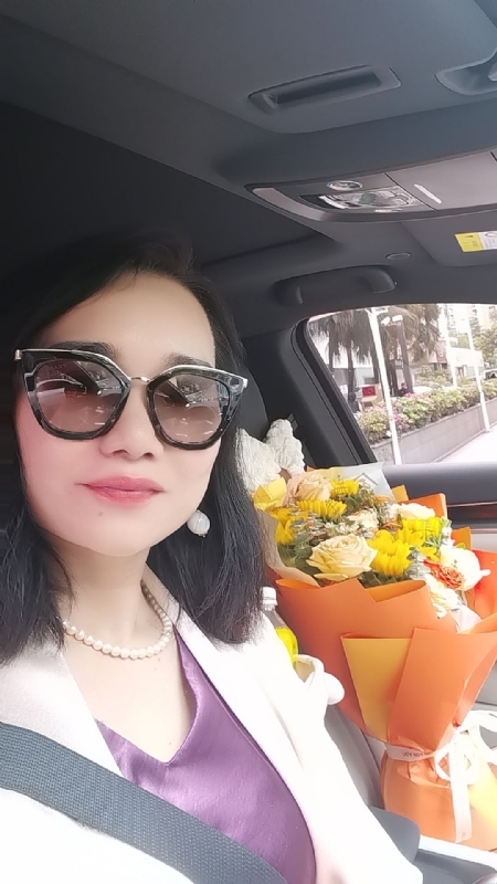 Apple的第一张照片--石家庄相亲服务中心