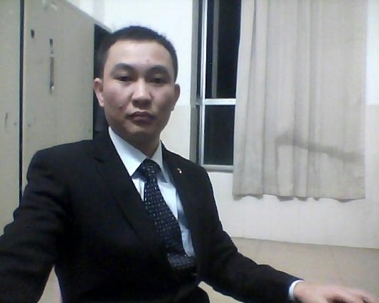 诚恳的大叔的第一张照片--石家庄相亲服务中心