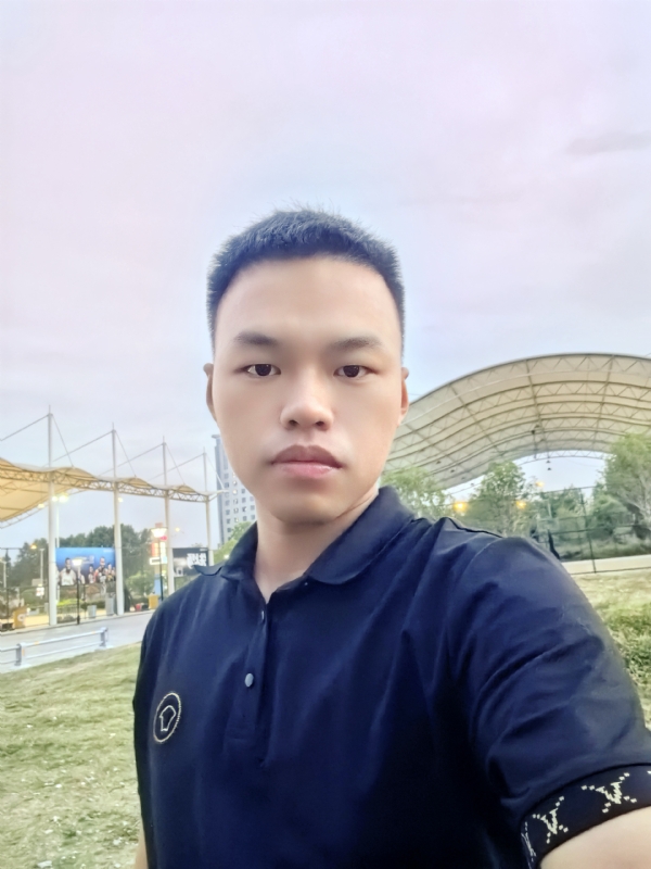 心中有你的第一张照片--石家庄相亲服务中心