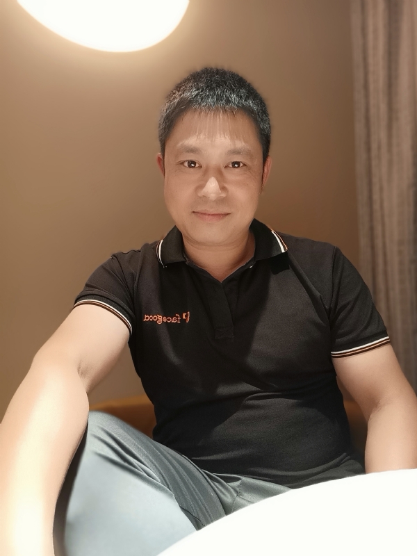 影子的第一张照片--石家庄相亲服务中心