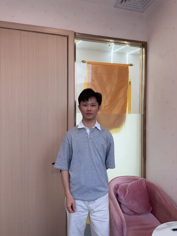 小叶子的第一张照片--石家庄相亲服务中心