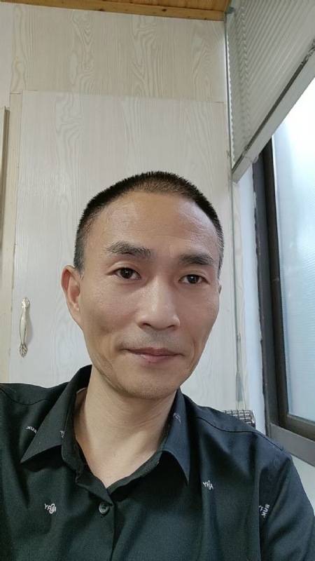 风铃的第一张照片--石家庄相亲服务中心