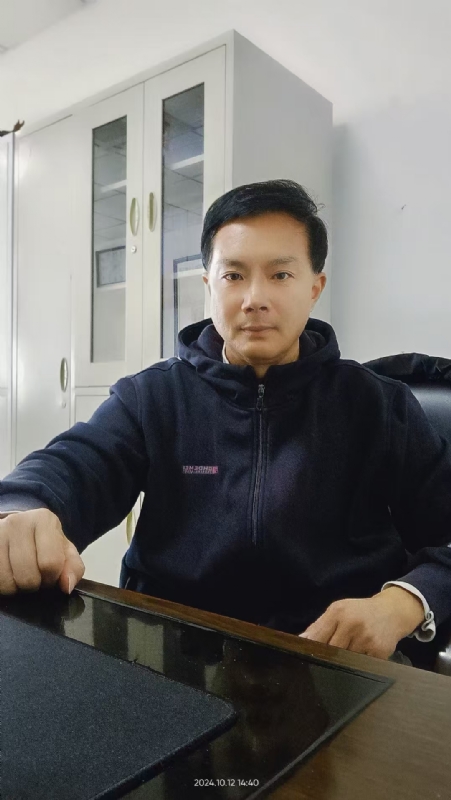 枫叶的第一张照片--石家庄相亲服务中心