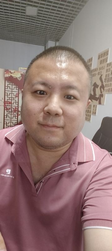 漫步星辰的第一张照片--石家庄相亲服务中心