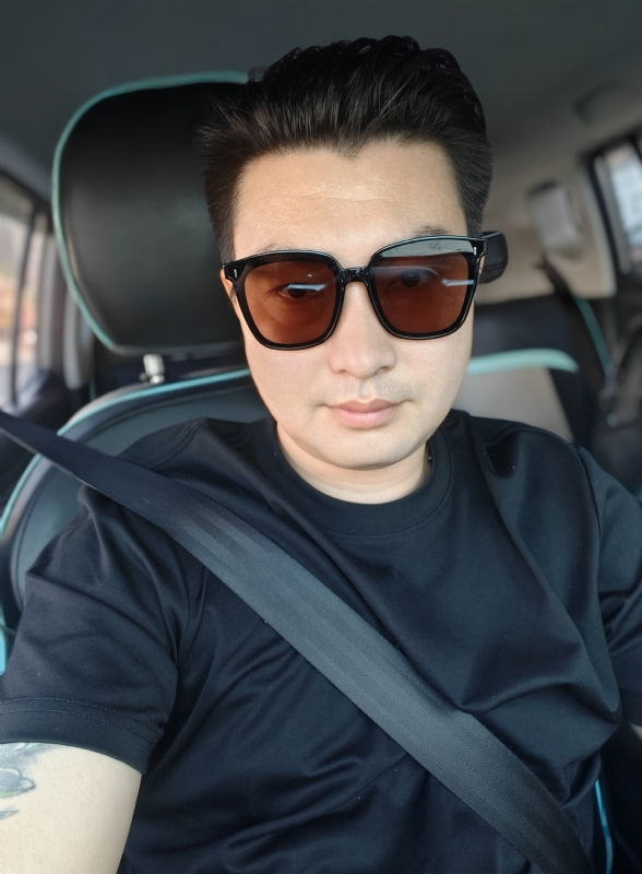 凡哥的第一张照片--石家庄相亲服务中心