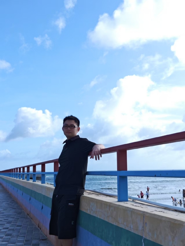 威wei的第二张照片--石家庄相亲服务中心