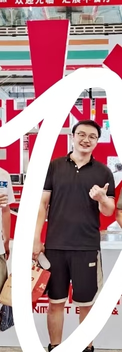 爱吃肉的第一张照片--石家庄相亲服务中心