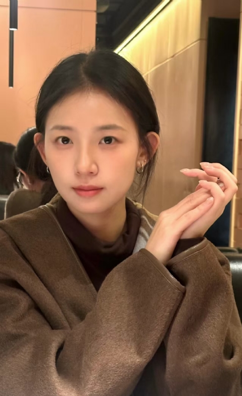 小曼的第一张照片--石家庄相亲服务中心