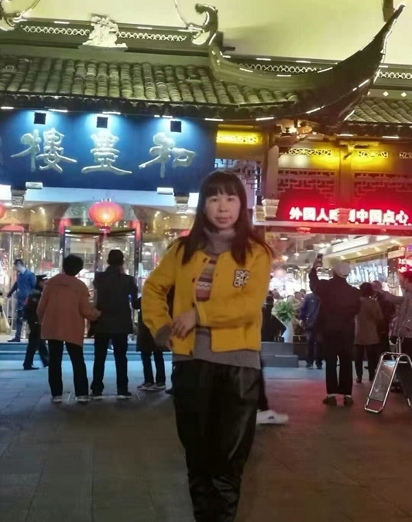 君倩的第三张照片--石家庄相亲服务中心