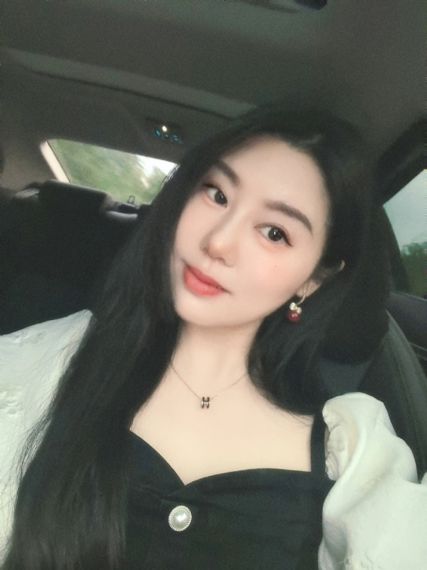 潇潇暮雨的第一张照片--石家庄相亲服务中心