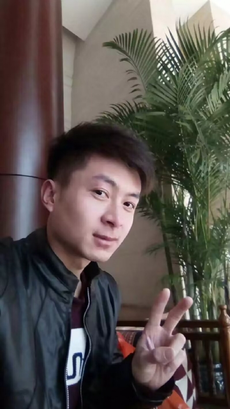 蓝锋的第一张照片--石家庄相亲服务中心