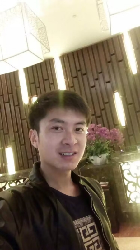 蓝锋的第二张照片--石家庄相亲服务中心