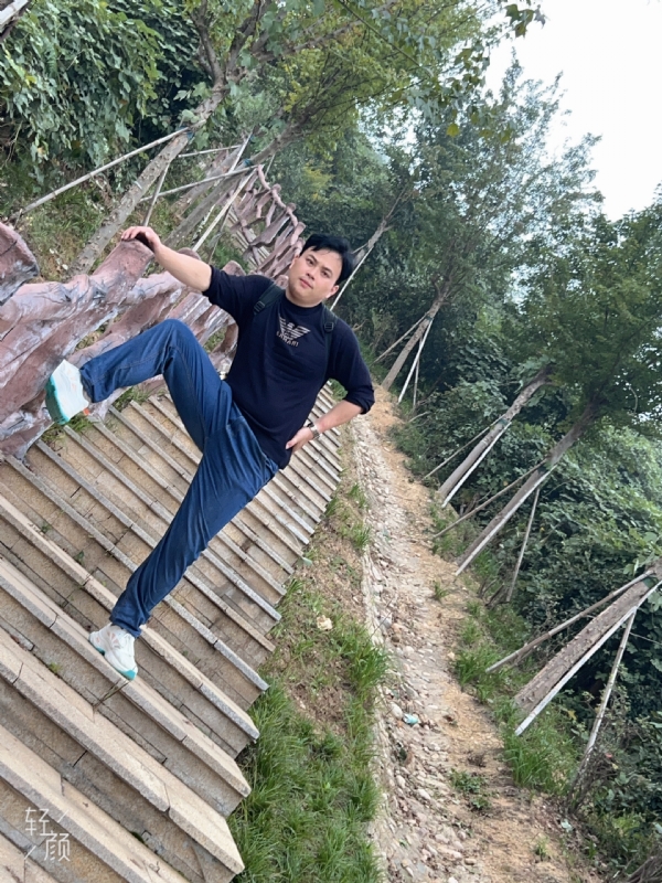 择一人白头偕老的第二张照片--石家庄相亲服务中心