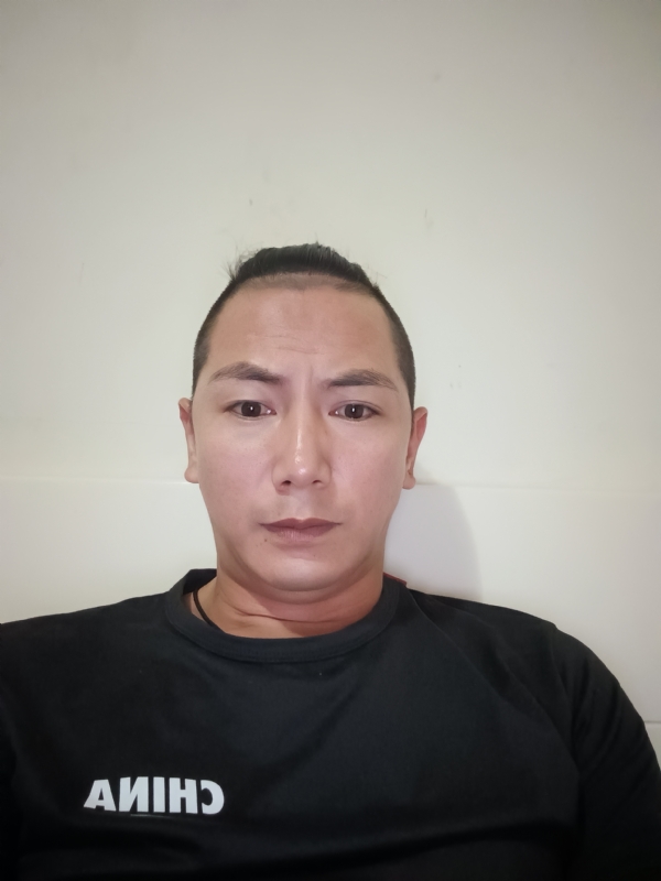 无不良嗜好的第一张照片--石家庄相亲服务中心