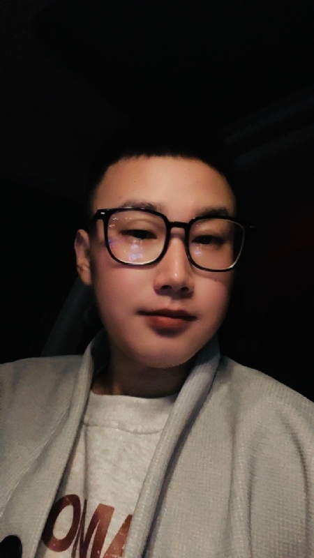 FIyFIy的第一张照片--石家庄相亲服务中心