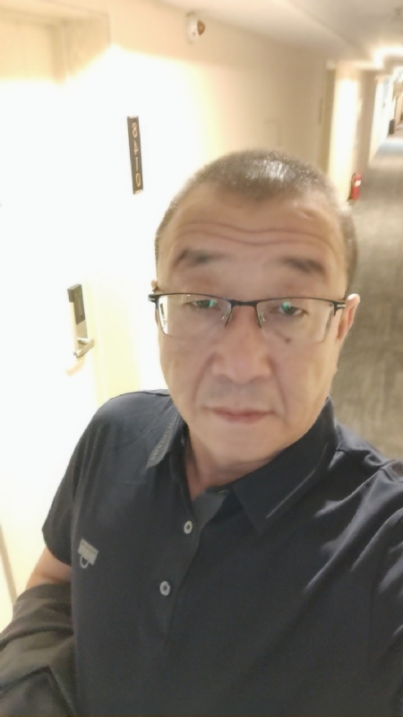 仧乆的第一张照片--石家庄相亲服务中心