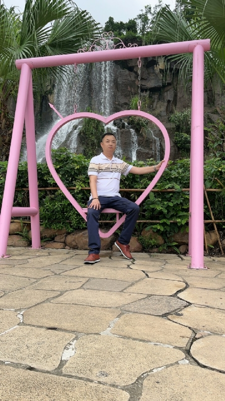 zhaofuwu的第三张照片--石家庄相亲服务中心