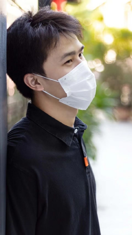 康庆浩的第一张照片--石家庄相亲服务中心