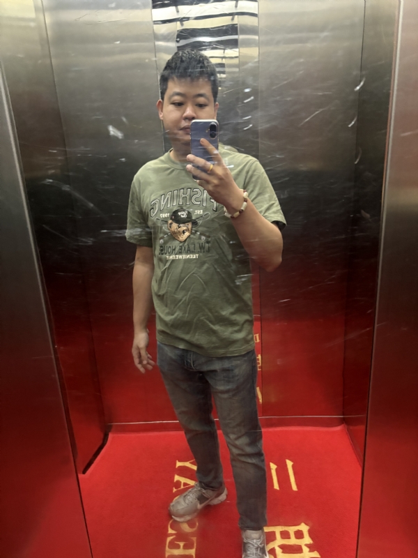 小张的第一张照片--石家庄相亲服务中心