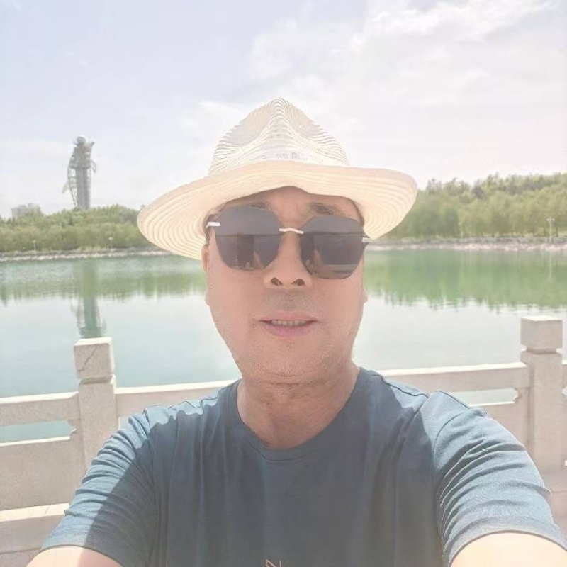 有钱人的第一张照片--石家庄相亲服务中心