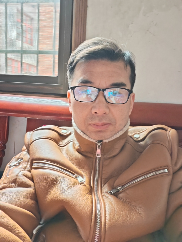 弹簧的第一张照片--石家庄相亲服务中心