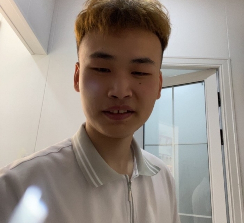 我爱大猪肘的第一张照片--石家庄相亲服务中心