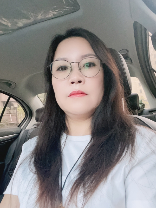 牡丹的第一张照片--石家庄相亲服务中心