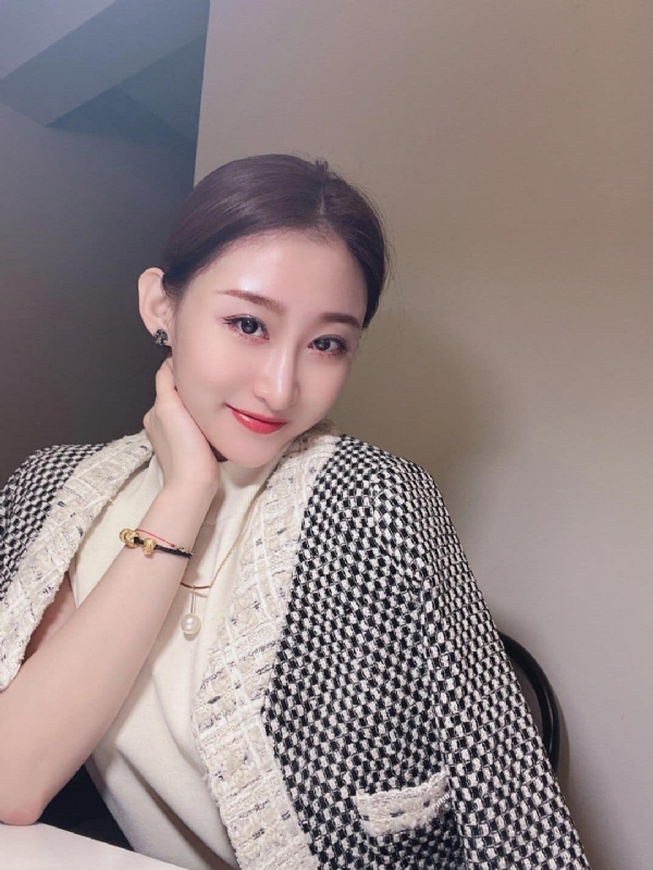 袁梓怡的第二张照片--石家庄相亲服务中心