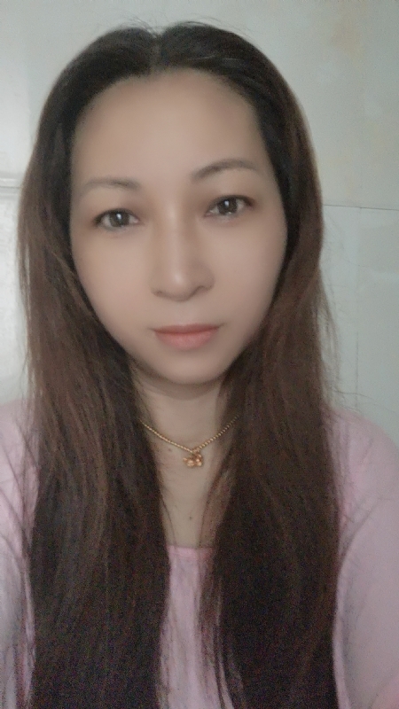 依依的第一张照片--石家庄相亲服务中心