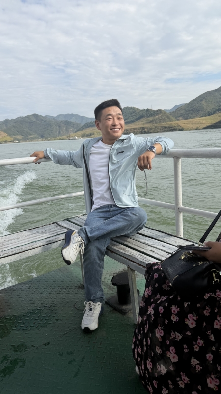 烟花易笑的第二张照片--石家庄相亲服务中心