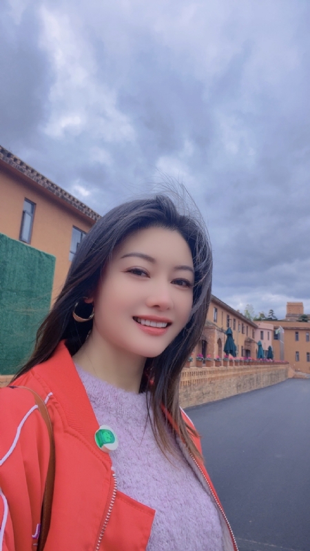 安妮的第一张照片--石家庄相亲服务中心