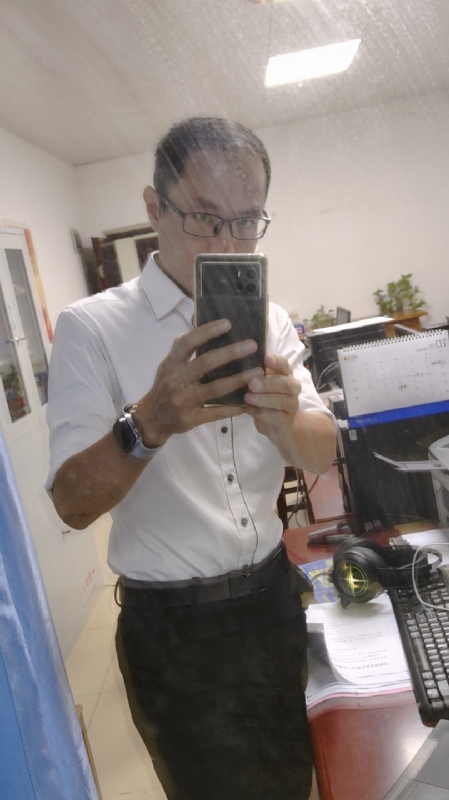 老蔡先生的第一张照片--石家庄相亲服务中心