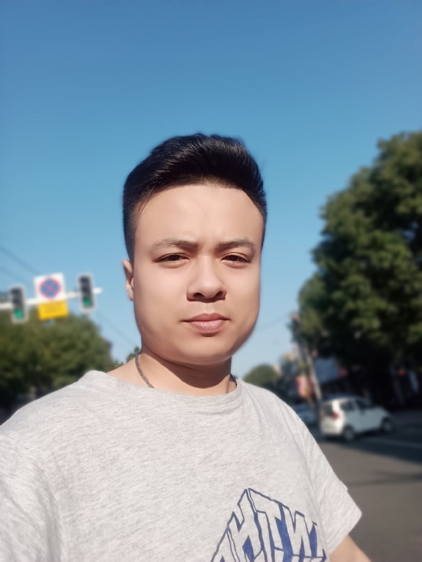 简简单单的第一张照片--石家庄相亲服务中心