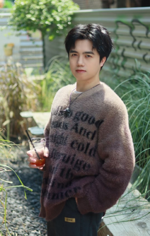 檐下雨的第一张照片--石家庄相亲服务中心