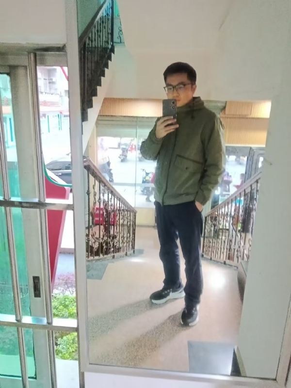 沧海一粟的第六张照片--石家庄相亲服务中心