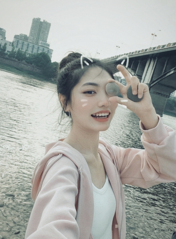 昭十晰的第二张照片--石家庄相亲服务中心