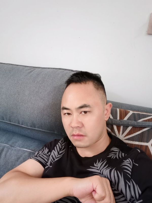 不负遇见的第一张照片--石家庄相亲服务中心