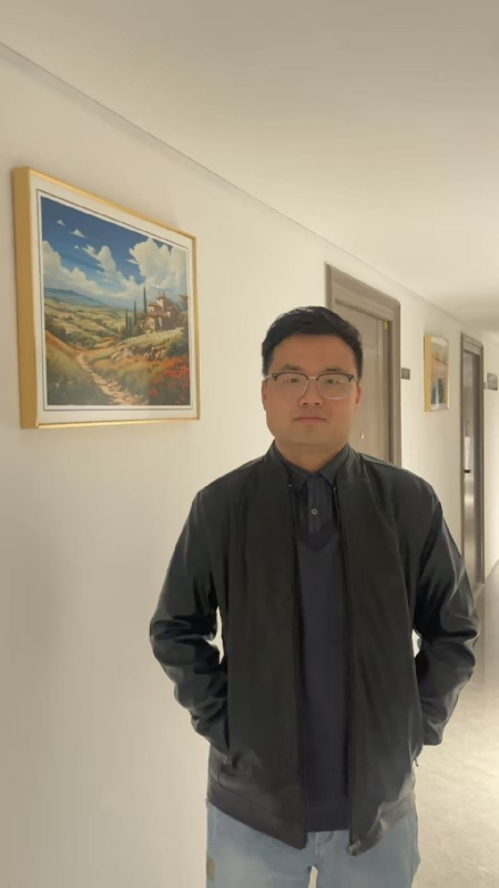 半瓶子的第一张照片--石家庄相亲服务中心