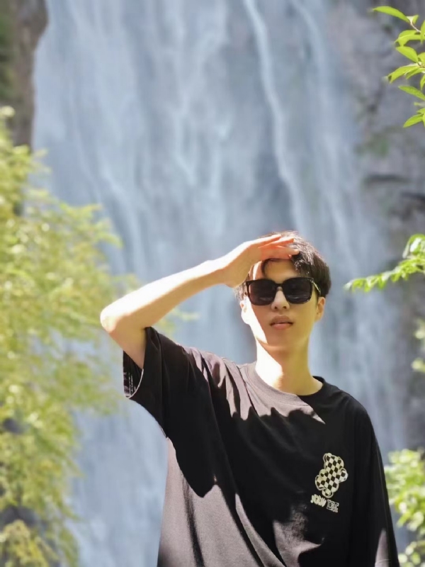 大橙子的第一张照片--石家庄相亲服务中心