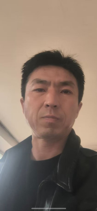 英峰的第四张照片--石家庄相亲服务中心